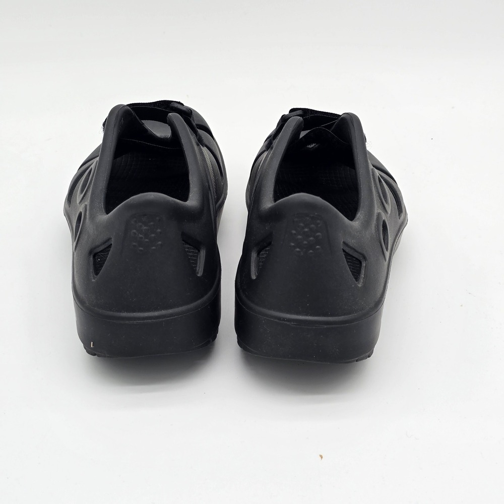 Oofos OOCloog Recovery Shoes Black Adjustable Strap Men 6 Women 8 EU 39 - Picture 3 of 13